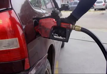 Pesquisa registra queda de R$ 0,12 no menor preço da gasolina em uma semana em João Pessoa; diesel cai R$ 0,38