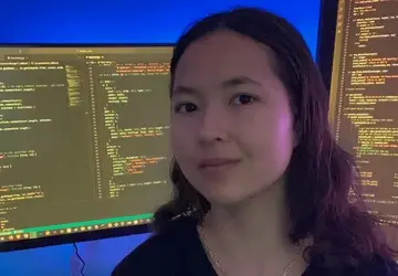 Esta jovem de 17 anos programa desde os 7 anos, é estagiária da Nasa e já apresentou um app ao CEO da Apple
