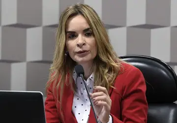 Daniella Ribeiro emite nota em repúdio à fala de vereador paraibano que admitiu bater em mulher: 