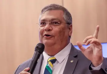 João Azevêdo sanciona lei que concede título de cidadão paraibano ao ministro Flávio Dino