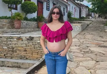 Influenciadora grávida morre com suspeita de dengue; bebê também não resistiu