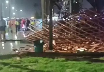 Imagens aéreas mostram como ficou casa de shows após estrutura desabar durante festa; assista