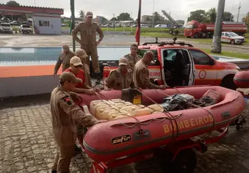 Paraíba envia bombeiros militares e equipamentos para auxiliar no resgate, salvamento e ação humanitária às vítimas das enchentes no RS