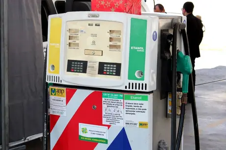 Na Paraíba, litro da gasolina poderá chegar a R$ 7,00 nos postos após reajuste de 18% da Petrobras