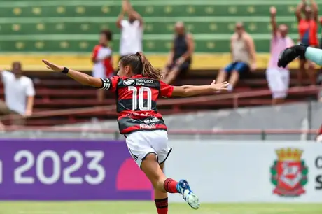 Flamengo supera Botafogo e fatura primeira edição da Copinha Feminina