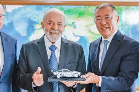 Em reunião com Lula, Hyundai anuncia 1,1 bilhão de dólares em investimentos