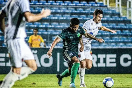 Botafogo-PB vence Floresta fora de casa e larga bem na Série C